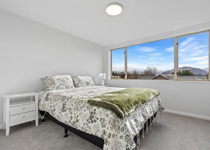 Holiday home Meadowstone Vista -