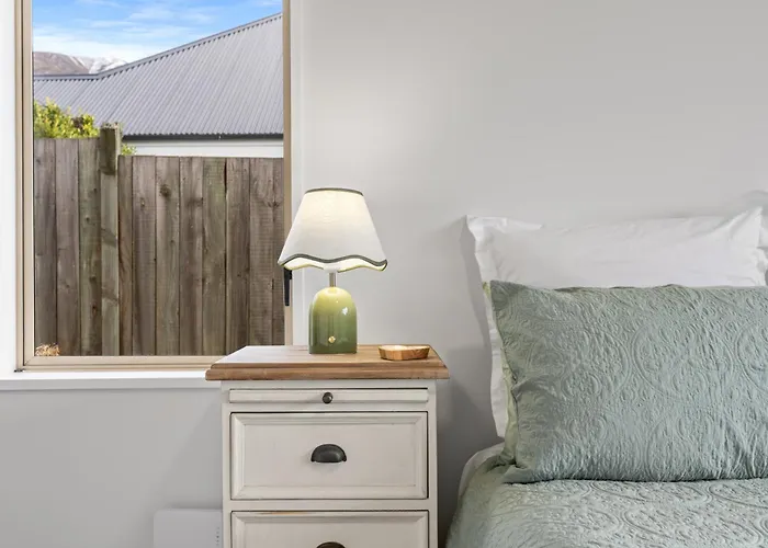 Meadowstone Vista - * Wanaka